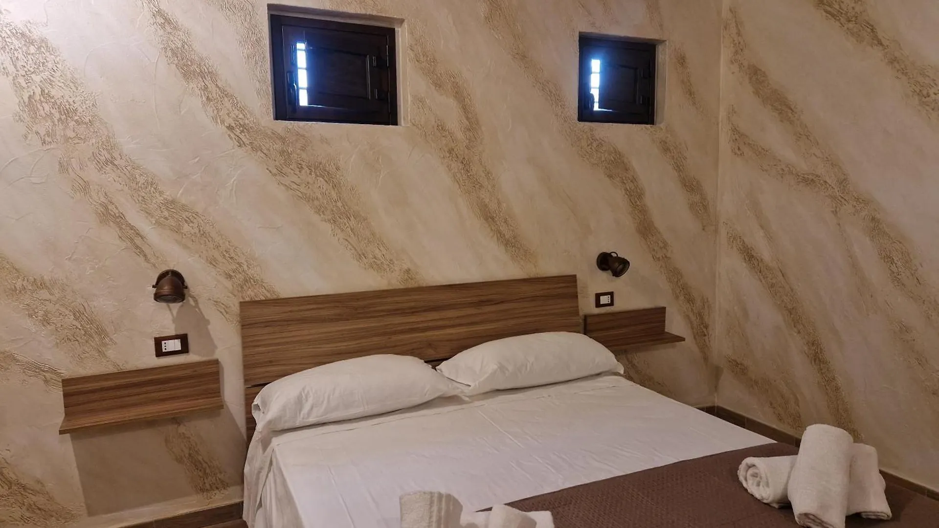 La Ciminiera Rooms Catania 0*,  Italy