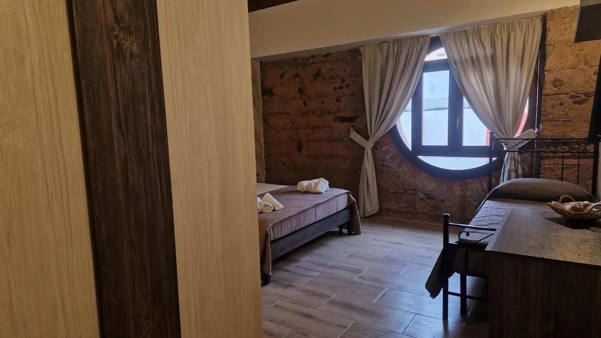 La Ciminiera Rooms Catania 0*,  Italy